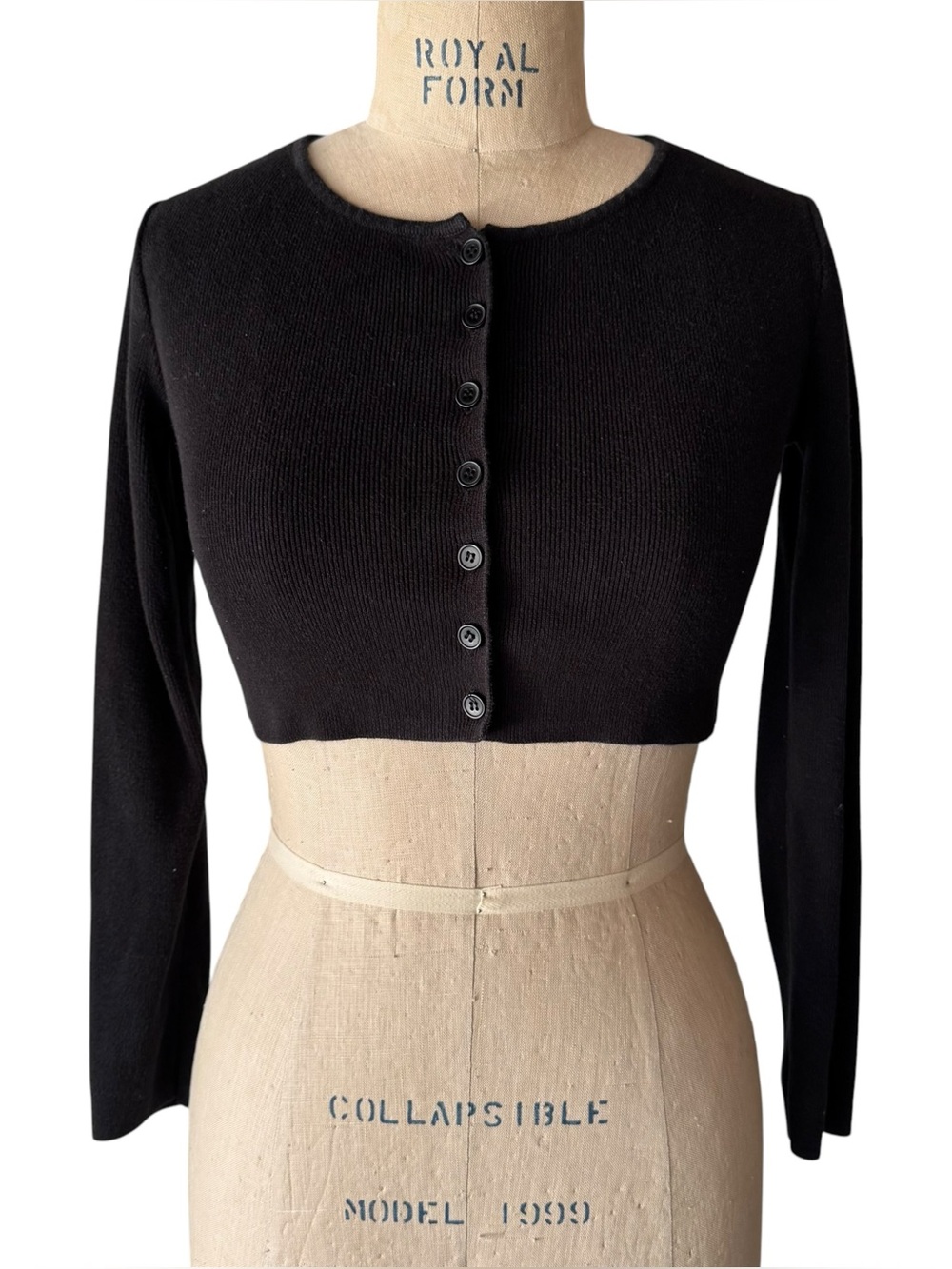 Brandy Melville Black Buttoned Cropped Long Sleeve